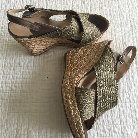 Stuart Weitzman olive raffia rope wedge sandals - Picture 5 of 13